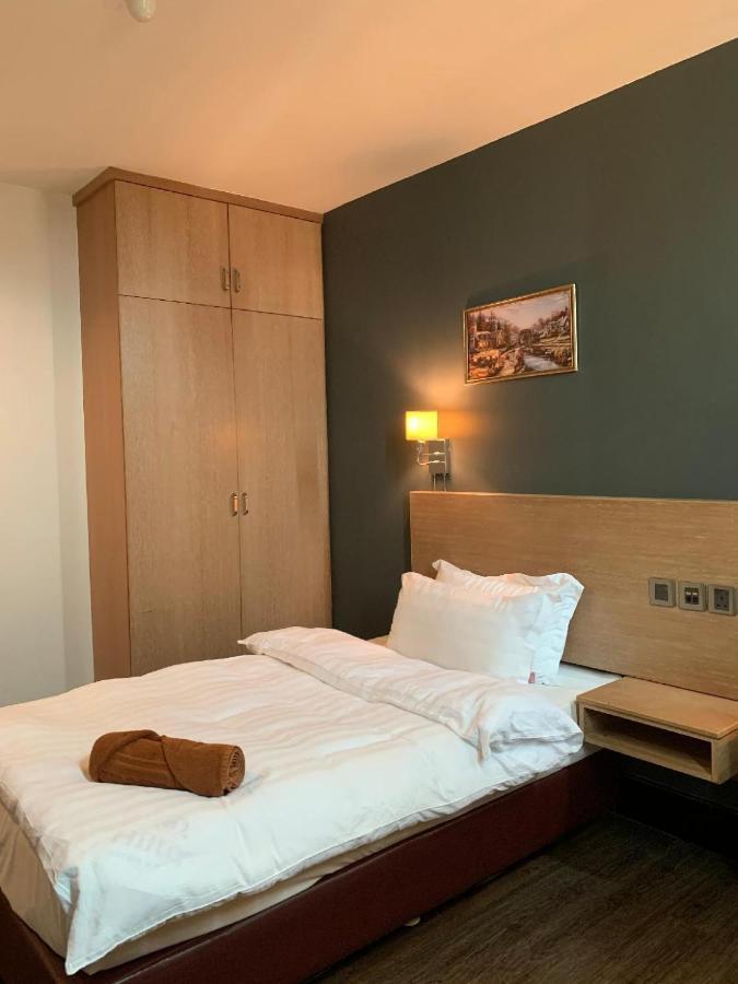 The Room Hotel Miri Zewnętrze zdjęcie