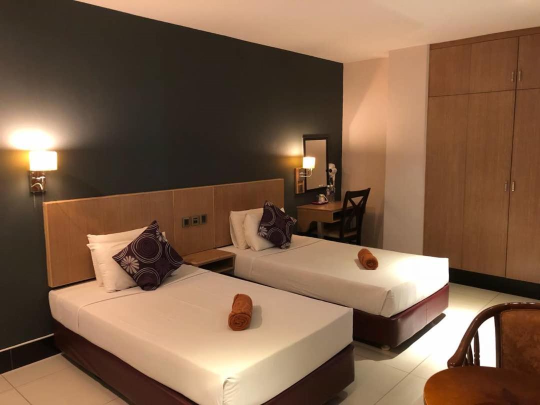 The Room Hotel Miri Pokój zdjęcie