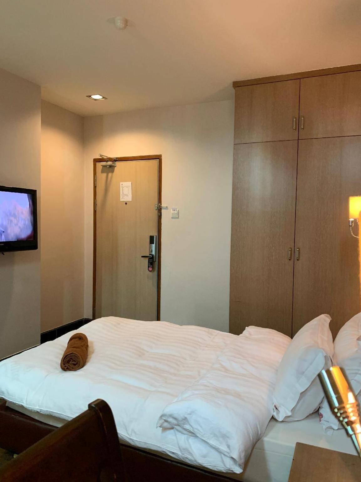 The Room Hotel Miri Pokój zdjęcie